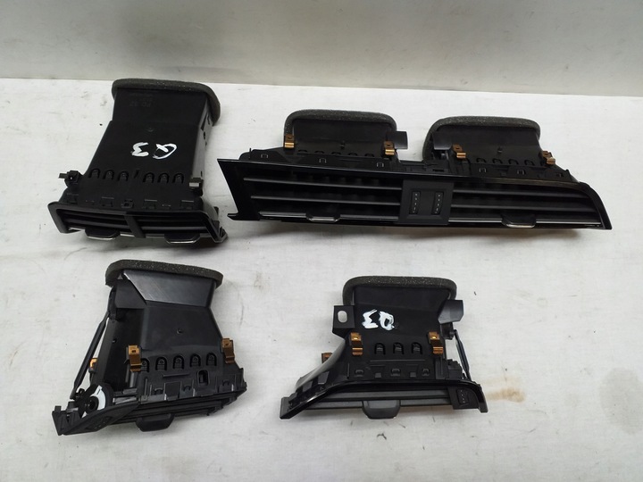 фото №7, Audi q3 83a ґрати повітропровід