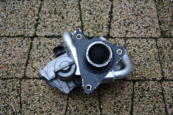 фото №1, Клапан egr vw passat b8 04l131501n