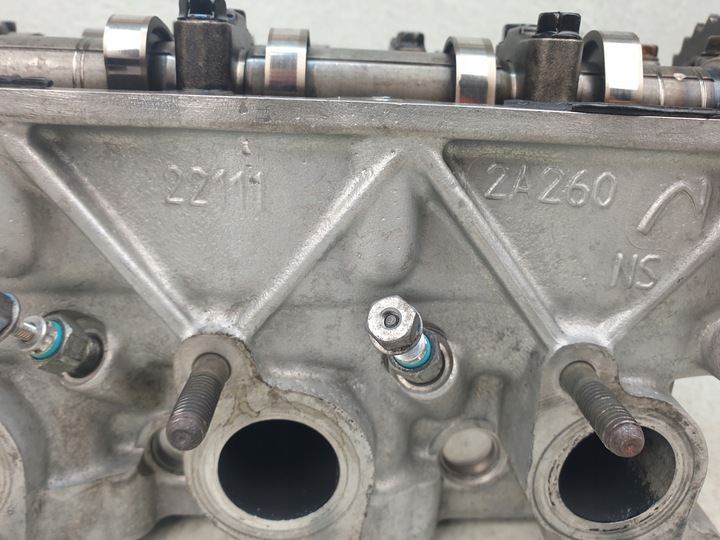 фото №9, Kia sportage 3 iii hyundai ix35 1.7 crdi d4fd головка двигуна 22111-2a260