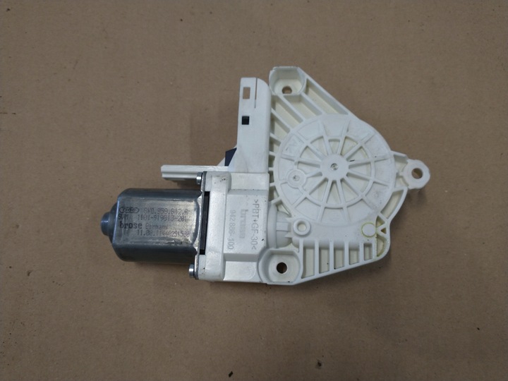 фото №9, Моторчик стёкла правый зад audi a6 c7 8k0959812a