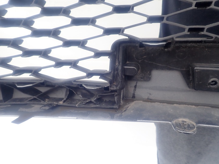 фото №11, Renault zoe рестайлинг 19- бампер перед переднее