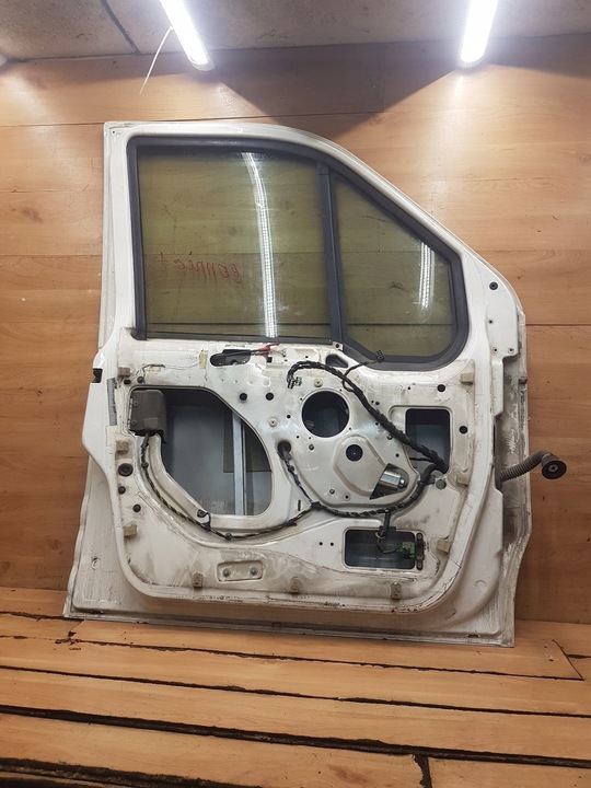 фото №2, Двері перед ліві transit connect mk1 комплектні