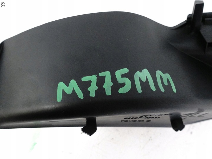 фото №9, Toyota rav4 v 5 19- прокладка планка панель під лобовим склом скло лобове ліва перед