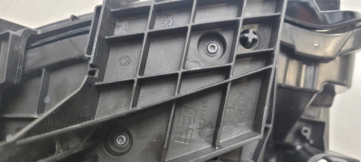 фото №14, Лампа права перед передня mid smart #1 2022- p8893649881 cybersparks led