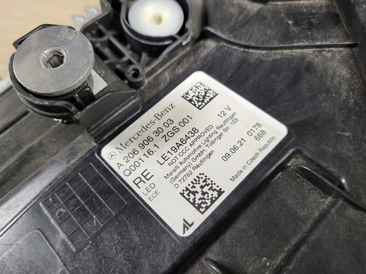 фото №11, Mercedes c-klasa w206 лампы полный led digital light перед передние комплект