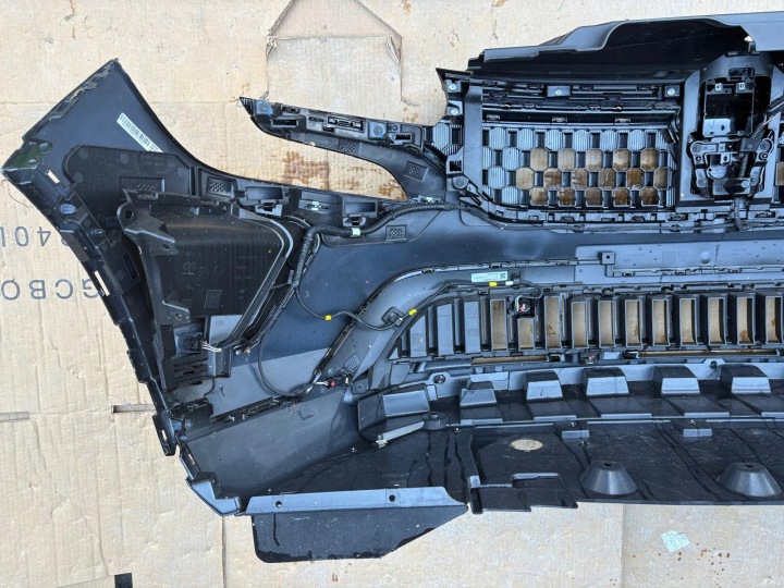 фото №14, Бампер перед передний комплектный renault austral e-tech 6xpdc чёрный gne