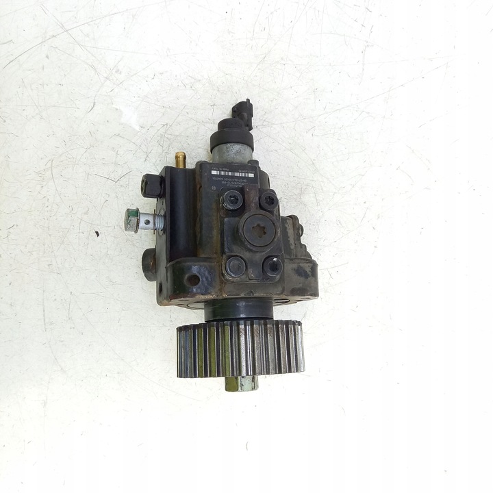 фото №7, 2007 iveco daily 4th gen насос впрыскивающий 04455010137