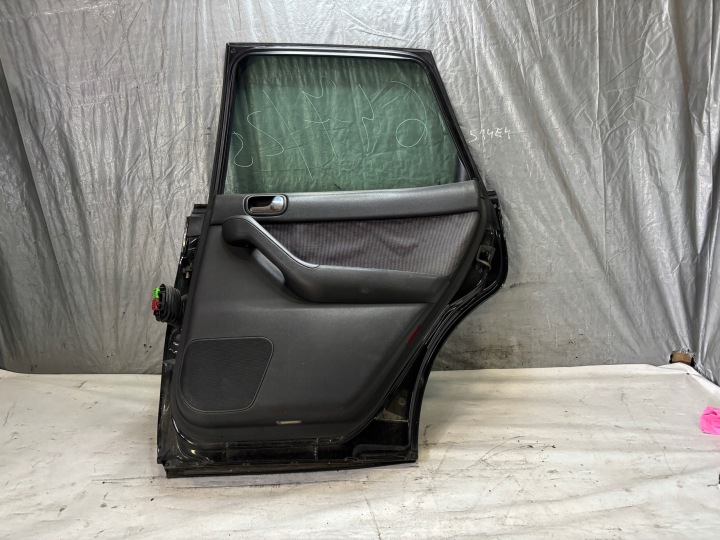 фото №14, Дверь правая зад audi a3 8l 5d k: ly9b