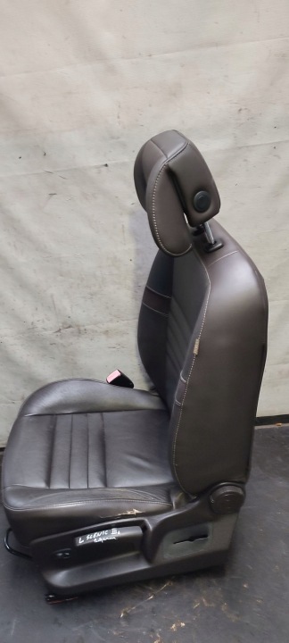 фото №10, Сиденье сиденья обшивки комплект кожа renault grand scenic iii 2,0 dci