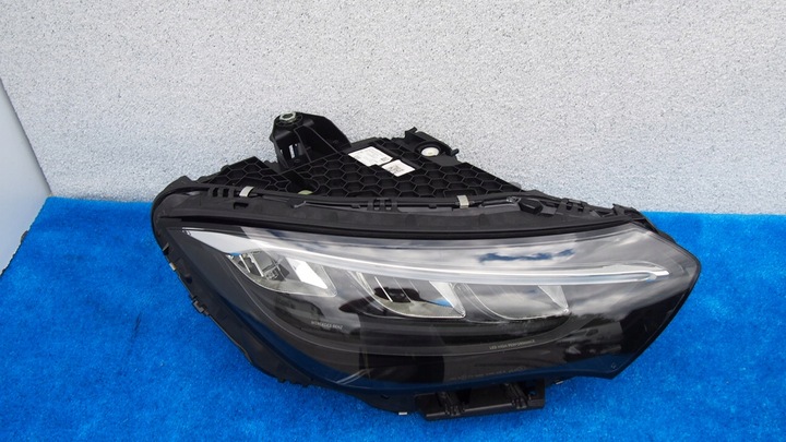 фото №11, Mercedes eqe w295 лампа правая левая полный led перед a2959069800 a2959069700