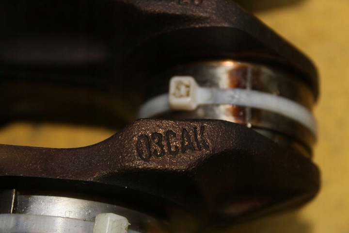 фото №9, Wał коленчатый a3 8p golf v 03cak 1.6 fsi blf