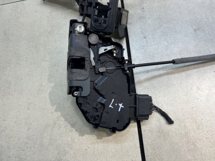 фото №11, Замок двері ліві зад 10 pin s-max i 2.0 tdci 6m2ar26413ec