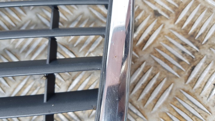 фото №4, Audi a6 c6 4f решётка радиатора решётка радиатор 4f0853651s