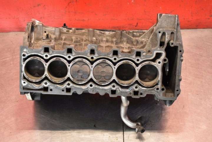 фото №6, Blok низ двигателя вал n52b25 bmw e90 e91 2.5i 218 km 04-10