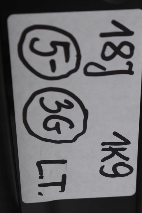 фото №7, Vw jetta двері ліві зад сторона ліва задні 1 штука 1k5 1k колір чорний чорний