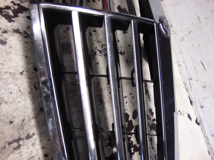 фото №8, Решітка радіатора решітка mercedes e-klasa w212 2009r- європа