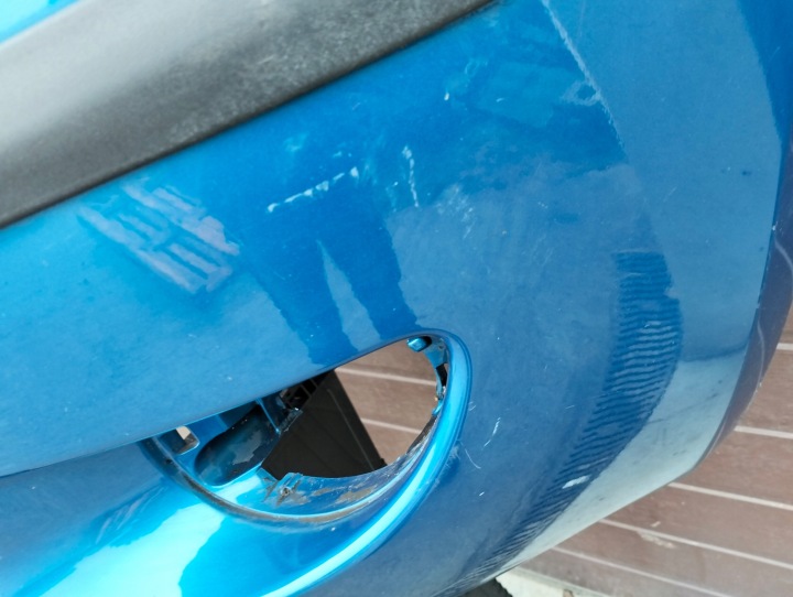 фото №11, Бампер перед передний toyota yaris ii 2005-2009 цвет 8t0
