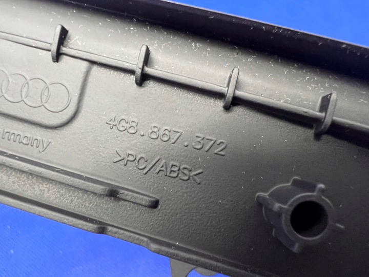 фото №6, Audi a7 c7 корпус держателя дверь правый зад 4g8867372