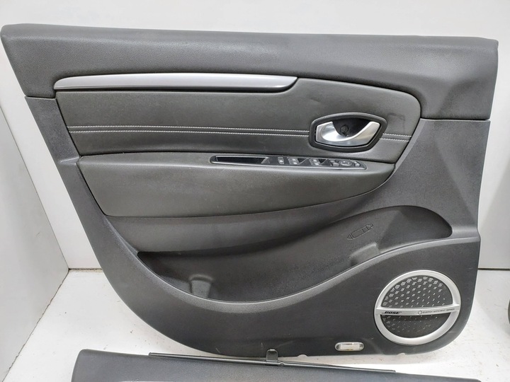 фото №13, Renault scenic iii 3 x-mod рестайлинг сиденья обивка дверь кожа полукожа