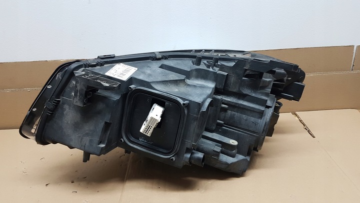 фото №13, Лампа перед права mercedes cla w117 bi-xenon ні керована