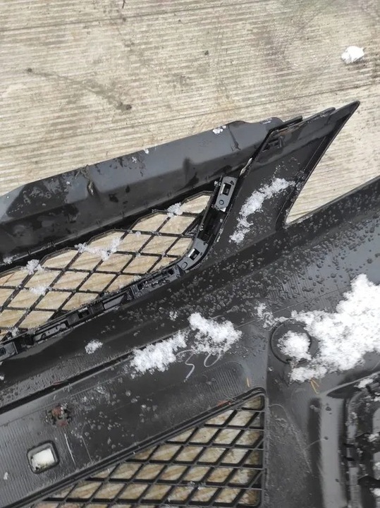 фото №9, Mazda 5 2009 бамперы