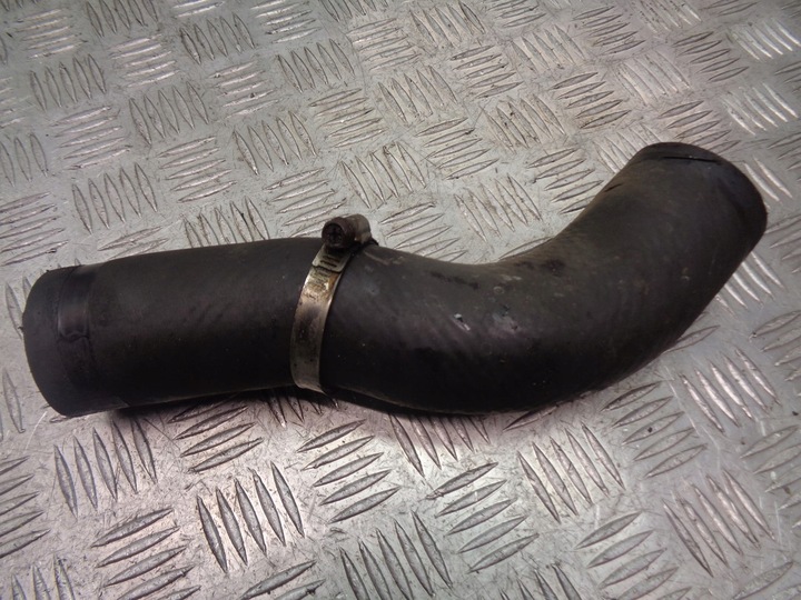 фото №1, Шланг интеркулер турбины avensis t25 2.0 d4d