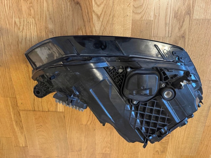 фото №12, Audi a6 rs6 matrix лампа левая комплектная 4k8941085c