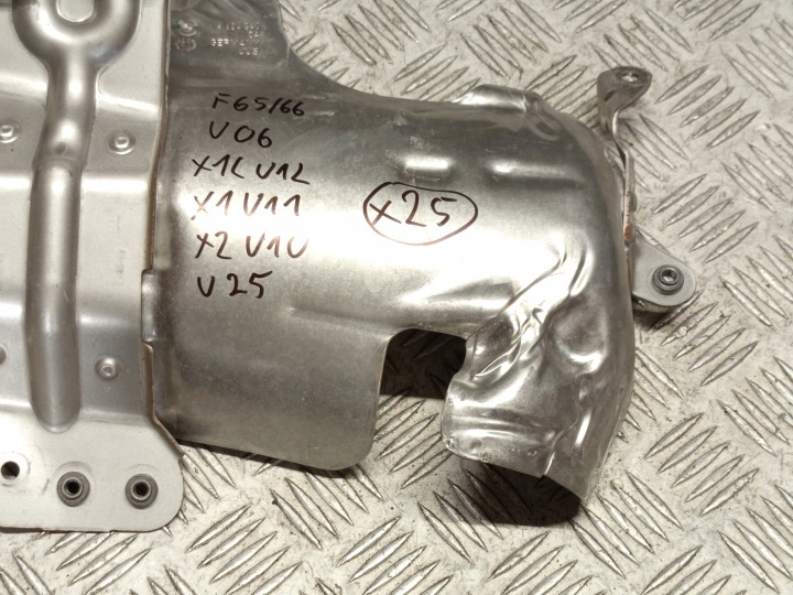 фото №9, Bmw (oem) 9894940 1' f40 2' f44 захист термічна каталізатора