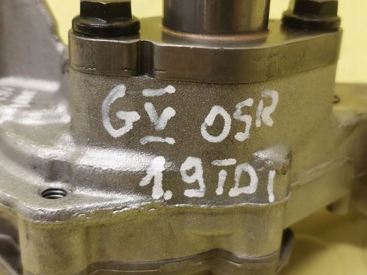 фото №6, Vw golf v 1.9 tdi насос масла 038115105c
