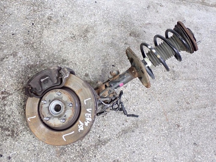 фото №1, Mcperson поворотный кулак амортизатор комплект левая toyota verso 1.6 d-4d рестайлинг 15r