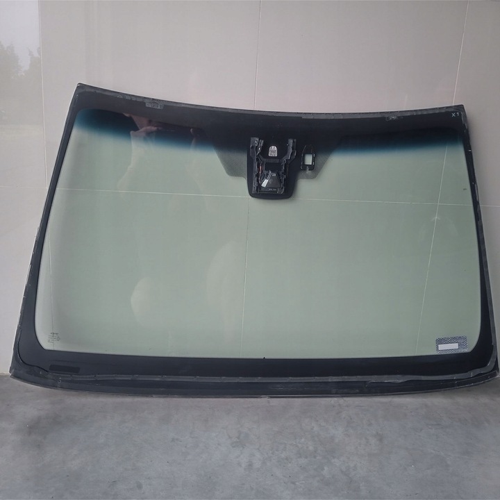 фото №3, Скло передня toyota camry датчик камера оригінал 2021r