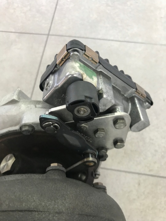 фото №5, Турбонагнітач jeep 3.0crd mercedes 3.0 crd 218km om642 ідеальна