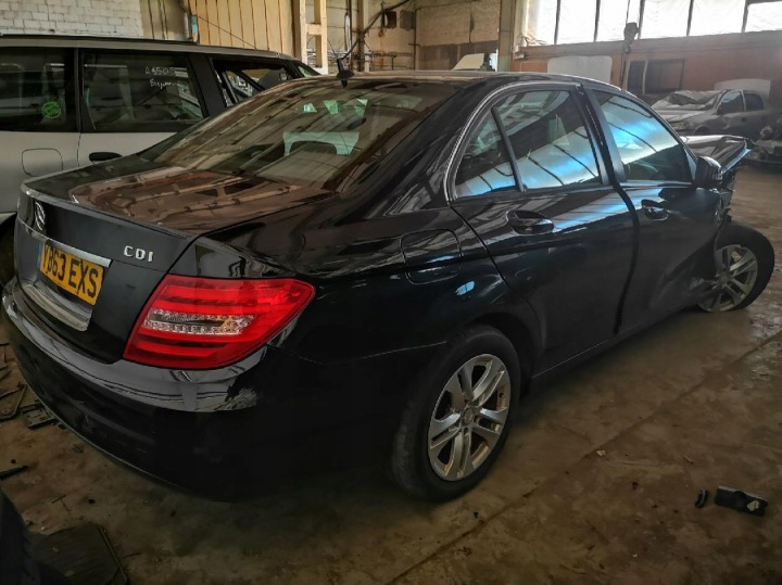 фото №8, Mercedes-benz c-class насос топливная рейка высокого давления 2013 2.2l a651070