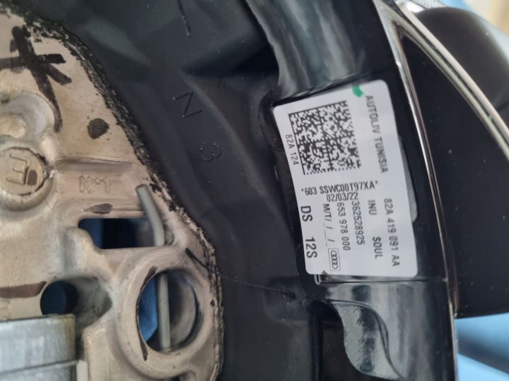 фото №6, Audi a3 8y a1 82a нова кермо пелюстки шкіра 82a419091aa inu soul
