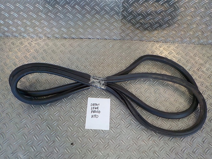 фото №1, Vito viano 639 рестайлинг прокладка дверь левая перед