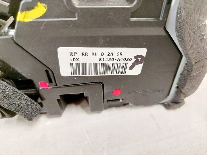 фото №2, Kia carens 4 iv замок дверь правые зад задний 6 pin 81420-a4020