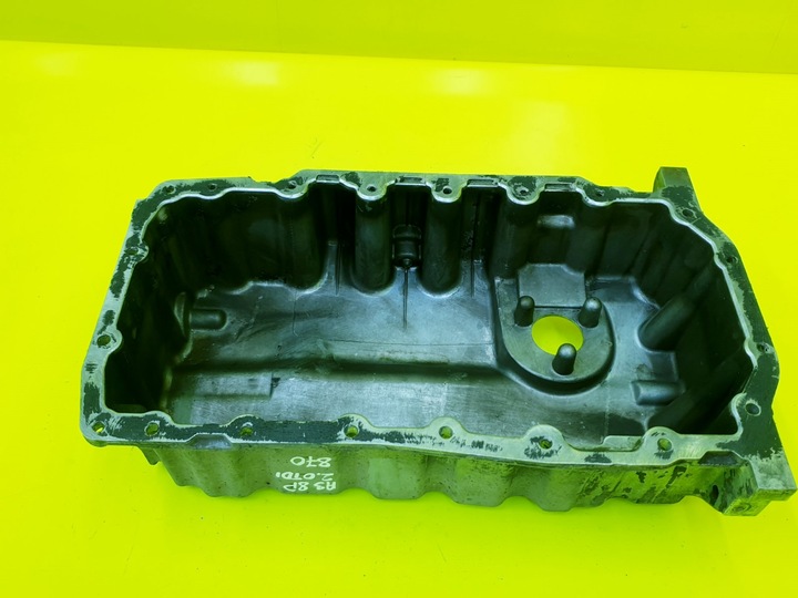 фото №9, Піддон масляна масла a3 8p passat golf v touran 1.9 1.6 2.0 tdi 03g103603h