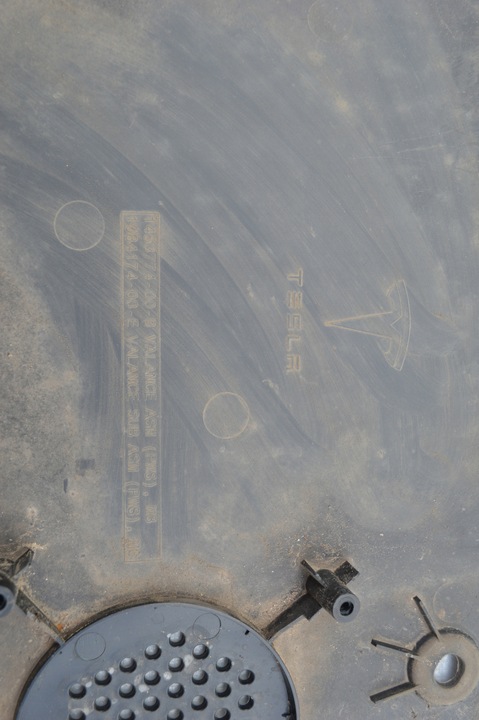 фото №8, Tesla 3 защита плита pod бампер