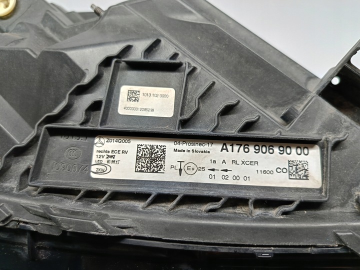 фото №13, Mercedes benz a-klasa w176 рестайлинг 15- лампа правая перед полный led a1769069000