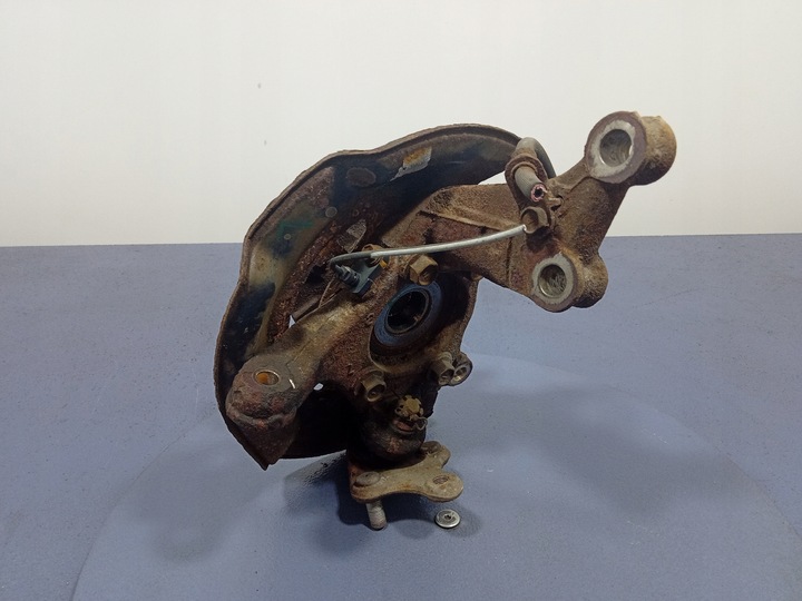 фото №4, Toyota rav4 iii xa30 поворотна опора перед ліва ступиця