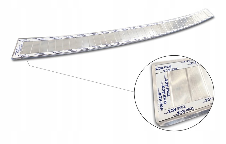 фото №11, Накладка na бампер 2/35970