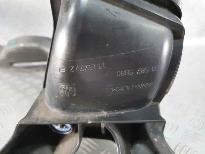 фото №5, Уловитель впуск воздуха opel zafira c 2.0 cdti