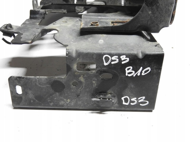 фото №5, Citroen ds3 09-14 основа акумулятора 9801653080 лапи подушка