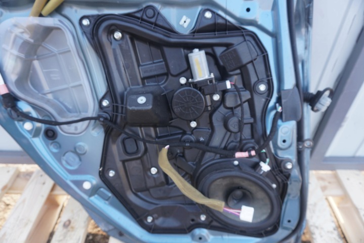 фото №8, Mazda 3 bl дверь левые задние 38l стекло 2009-2013rok nr.338