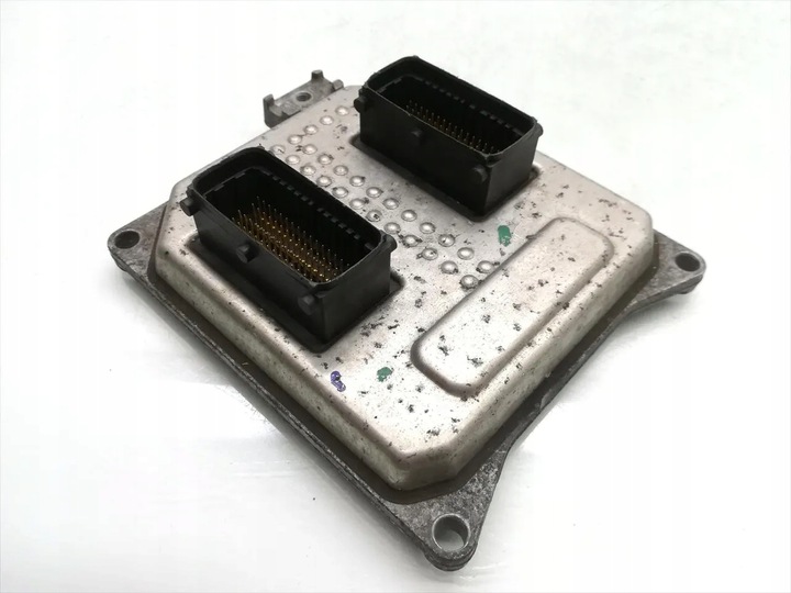 фото №1, Opel vectra блок управления / модуль ecu 1.9 cdti дизель 88kw 120 hp 55355631
