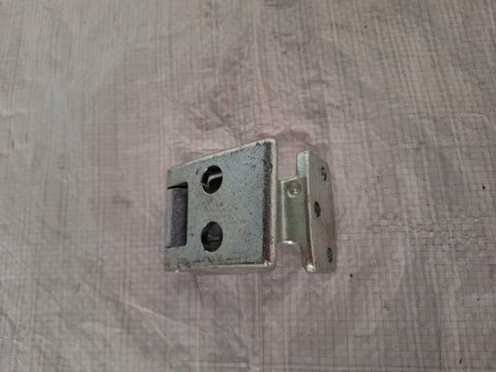 фото №1, Sprinter 906 crafter петля задние дверь зад