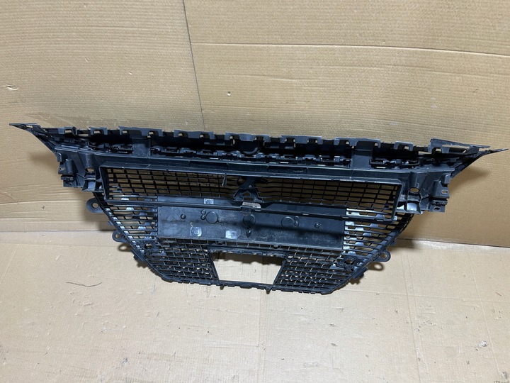 фото №5, Решётка peugeot 208 2 перед