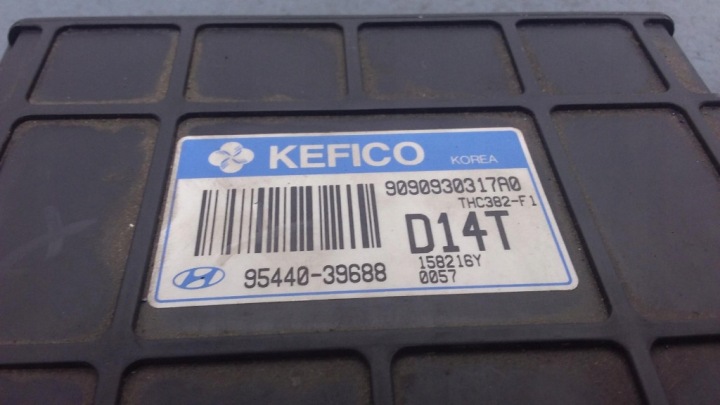 фото №7, Hyundai santa fe i 2.0 crd блок керування  коробки 95440-39688 9090930317a0