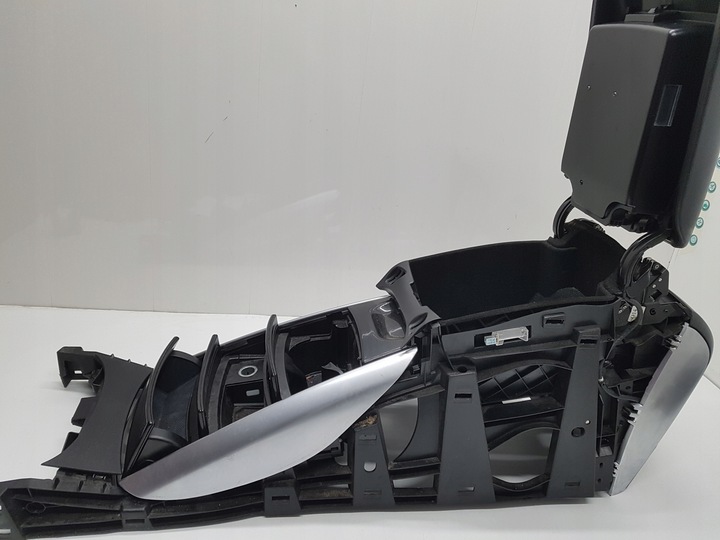 фото №7, Туннель средний подлокотник mercedes r-kl w251