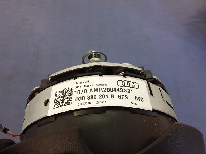 фото №12, Audi a7 4g панель раздаточная консоль подушки ремни